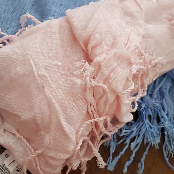 PASMINAS - Picture 4 of 6